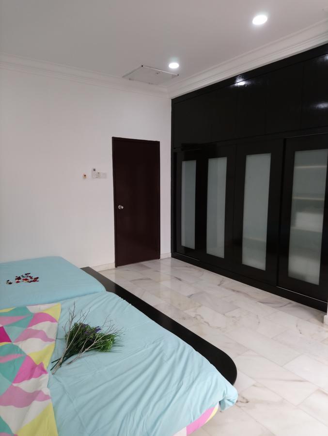 Jb Homestay Bukit Indah Wifi Ciq Mall Legoland Free Parking ジョホールバル エクステリア 写真