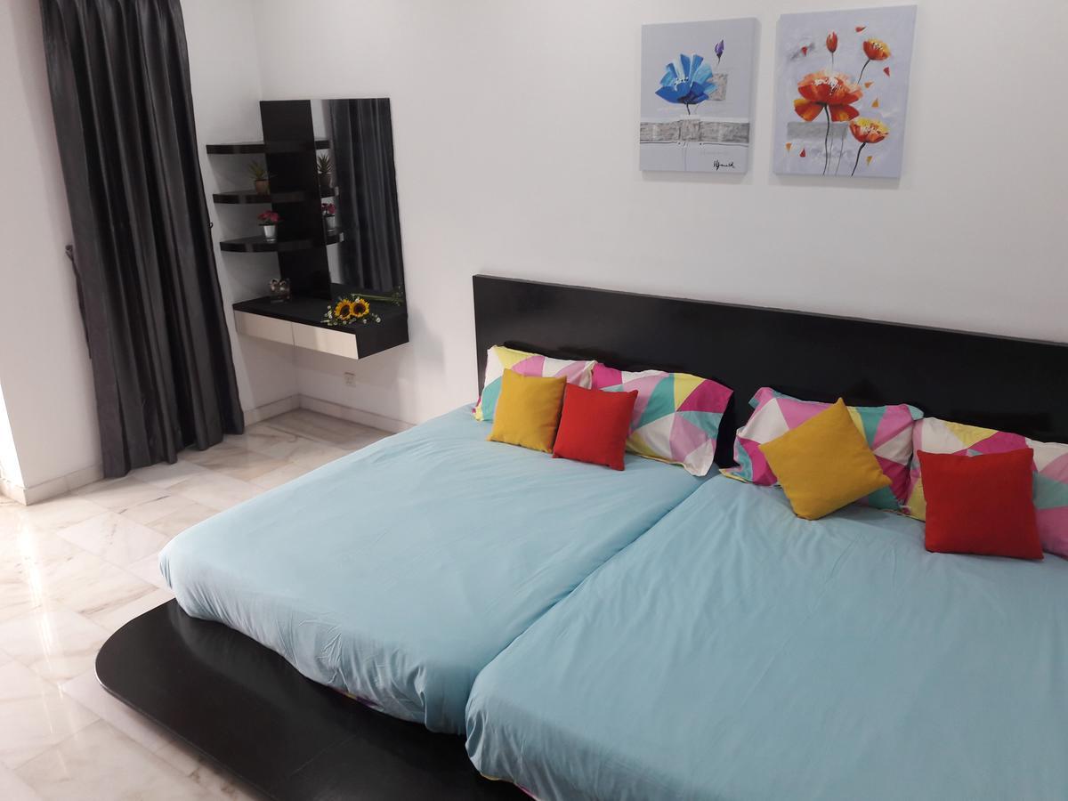 Jb Homestay Bukit Indah Wifi Ciq Mall Legoland Free Parking ジョホールバル エクステリア 写真