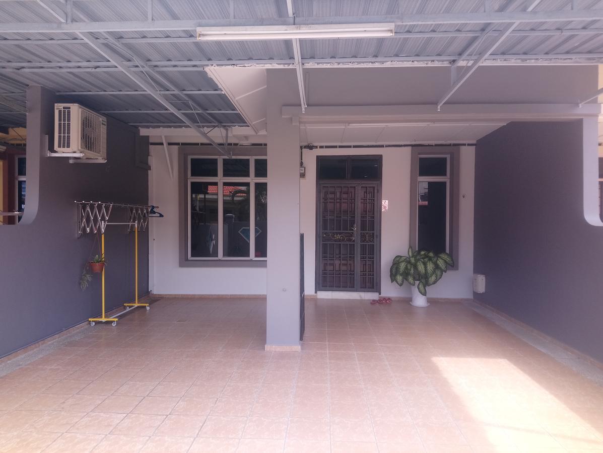 Jb Homestay Bukit Indah Wifi Ciq Mall Legoland Free Parking ジョホールバル エクステリア 写真